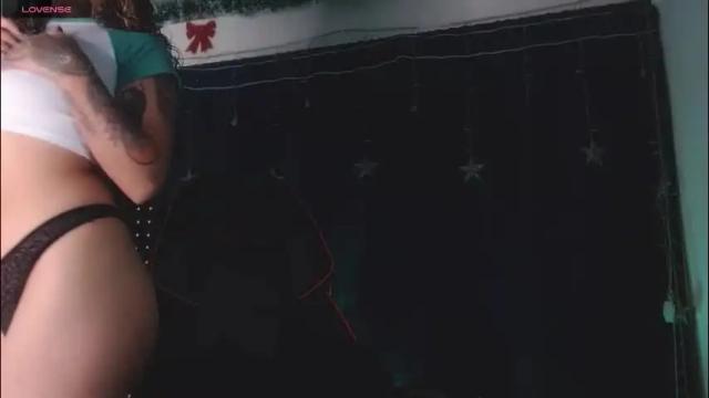 Image 2 of ema_ploxx Stream on Chaturbate on 12 days ago