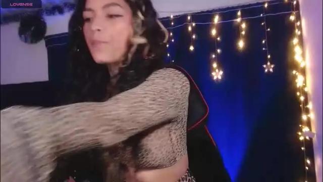 Image 2 of ema_ploxx Stream on Chaturbate on 7 days ago