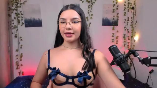 Thumbnail 1, ema_roberts's Stream at Chaturbate, 18 months ago