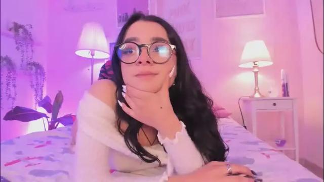 Image 8 of ema_soul Stream on Chaturbate on 2 months ago