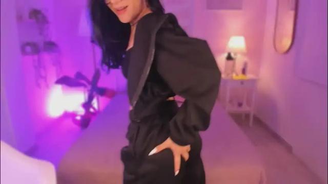 Image 2 of ema_soul Stream on Chaturbate on 1 month ago