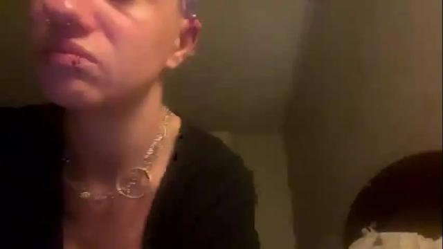 Thumbnail 1, emanons9097's Stream at Chaturbate, 1 month ago