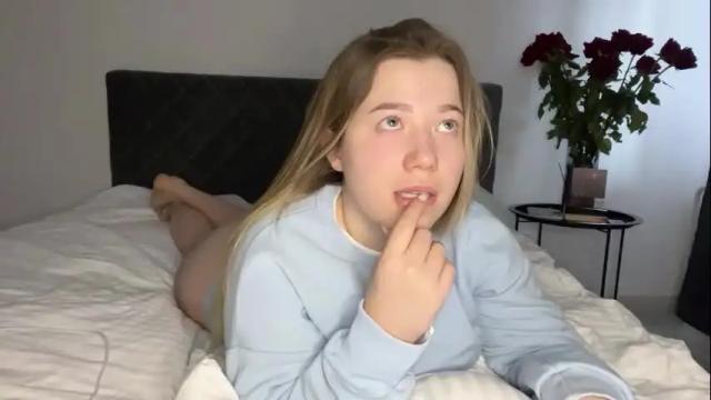 Thumbnail 2, ember_bunny's Stream at Chaturbate, 1 month ago