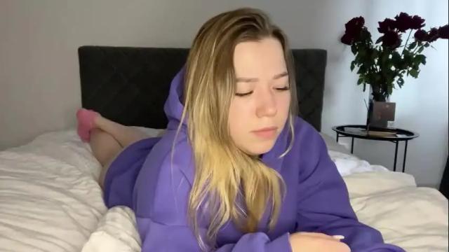 Thumbnail 3, ember_bunny's Stream at Chaturbate, 1 month ago