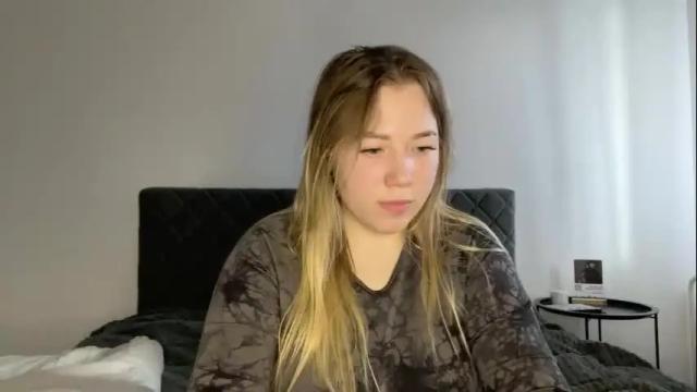 Thumbnail 3, ember_bunny's Stream at Chaturbate, 1 month ago