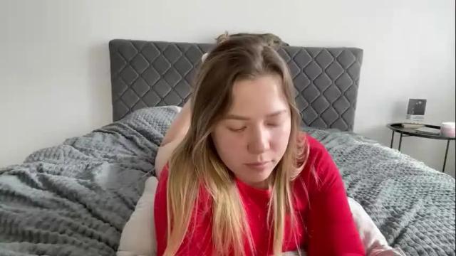 Image 8 of ember_bunny Stream on Chaturbate on 7 days ago