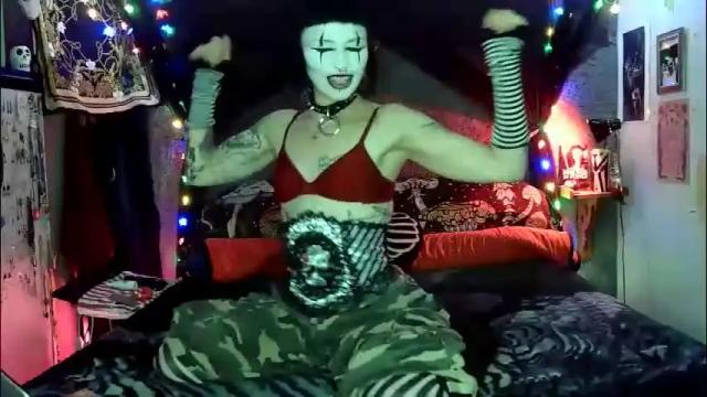 Image 6 of ember_circle Stream on Chaturbate on 1 month ago