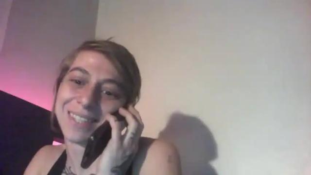 Image 12 of ember_kyle Stream on Chaturbate on 17 months ago