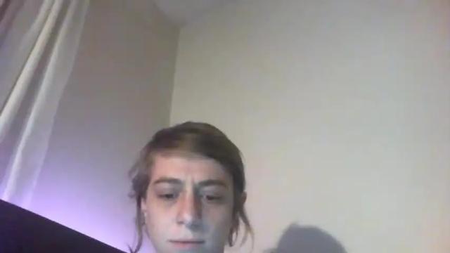 Image 4 of ember_kyle Stream on Chaturbate on 17 months ago