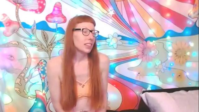 Image 3 of ember_starleena Stream on Chaturbate on 1 month ago