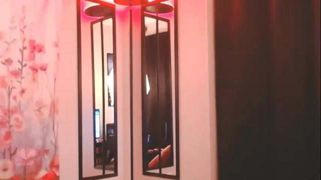 Image 8 of ember_starleena Stream on Chaturbate on 1 month ago