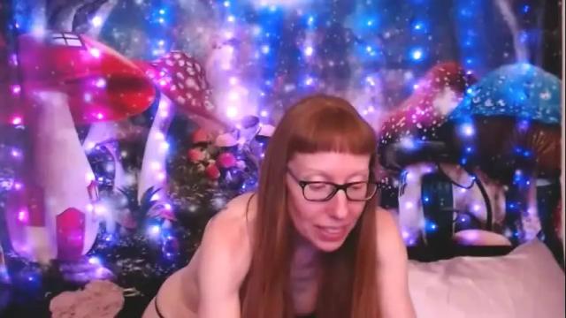 Image 11 of ember_starleena Stream on Chaturbate on 1 month ago