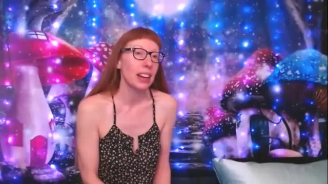 Image 4 of ember_starleena Stream on Chaturbate on 1 month ago