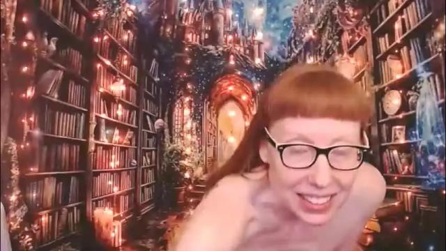 Image 8 of ember_starleena Stream on Chaturbate on 1 month ago