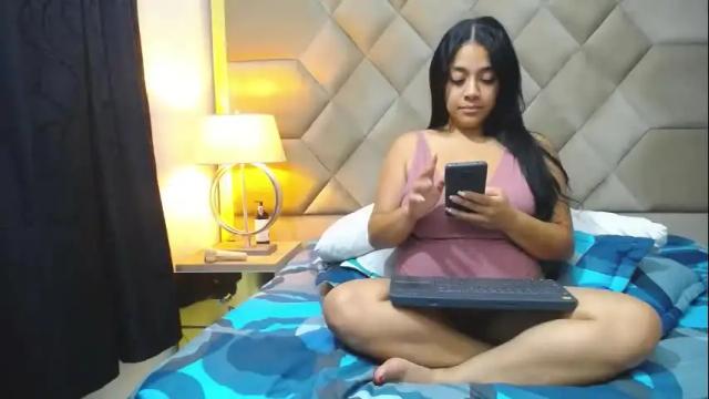 Image 11 of ember_wanda_ Stream on Chaturbate on 1 month ago
