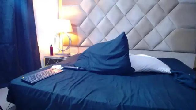 Image 4 of ember_wanda_ Stream on Chaturbate on 29 days ago