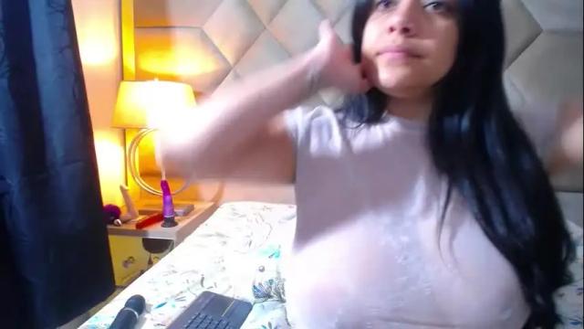 Image 11 of ember_wanda_ Stream on Chaturbate on 3 days ago