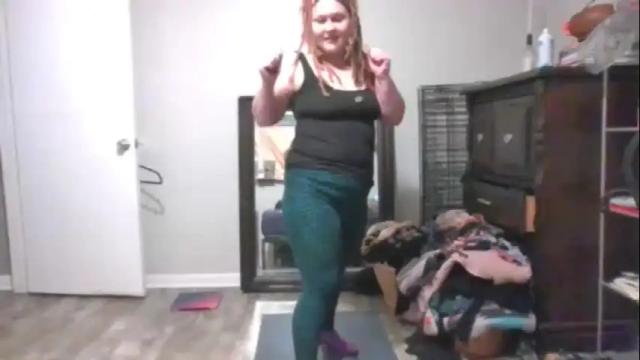 Image 6 of emberkingsleigh Stream on Chaturbate on 25 months ago