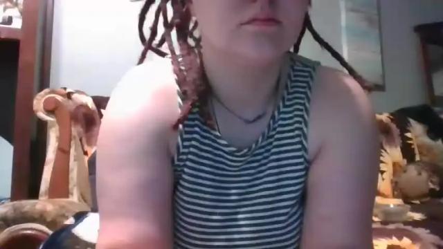 Image 10 of emberkingsleigh Stream on Chaturbate on 23 months ago