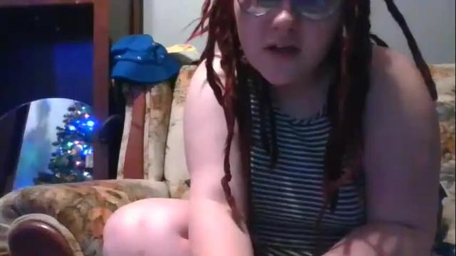 Image 8 of emberkingsleigh Stream on Chaturbate on 25 months ago