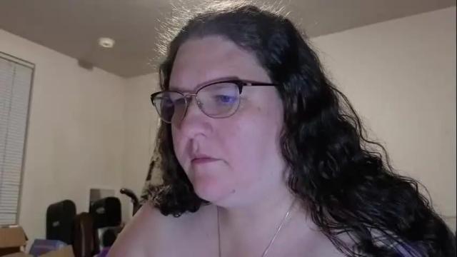 Image 4 of emberlynnix Stream on Chaturbate on 27 days ago