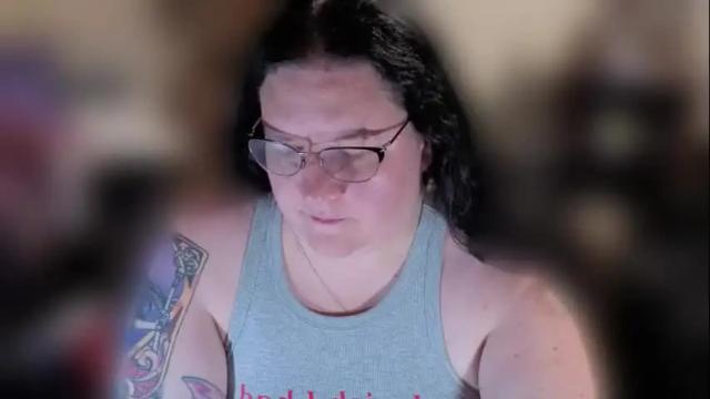 Image 12 of emberlynnix Stream on Chaturbate on 4 months ago