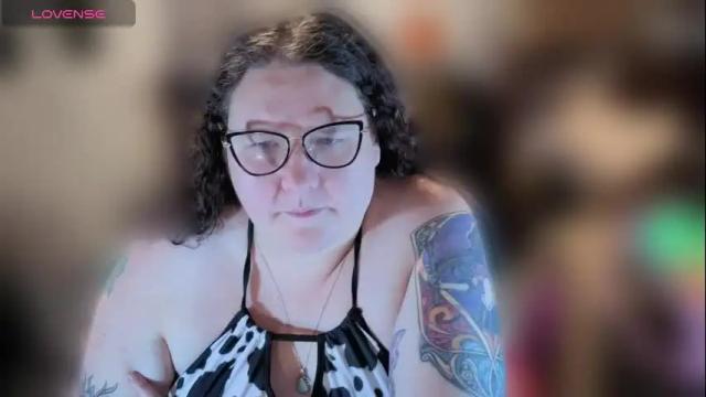 Image 6 of emberlynnix Stream on Chaturbate on 2 months ago