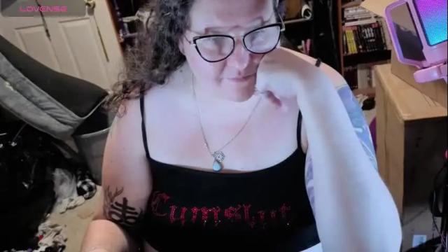 Image 11 of emberlynnix Stream on Chaturbate on 2 months ago