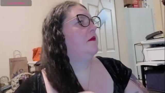 Image 6 of emberlynnix Stream on Chaturbate on 1 month ago