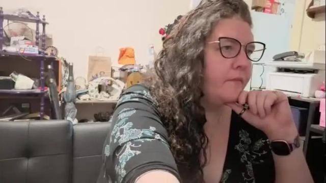 Image 10 of emberlynnix Stream on Chaturbate on 1 month ago