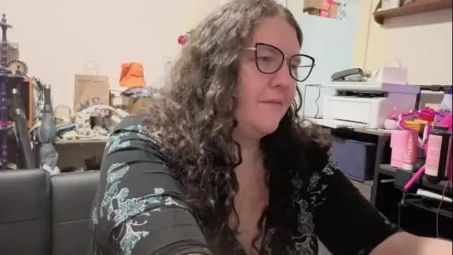 Image 12 of emberlynnix Stream on Chaturbate on 1 month ago