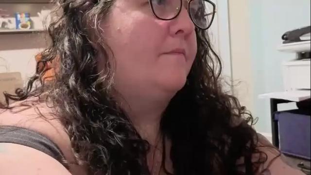 Thumbnail 2, emberlynnix's Stream at Chaturbate, 1 month ago