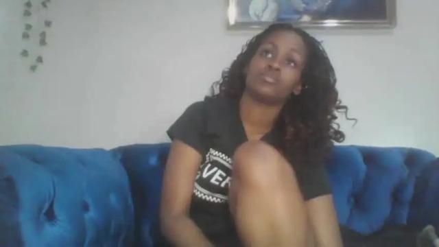 Thumbnail 2, embermalkia_101's Stream at Chaturbate, 14 months ago