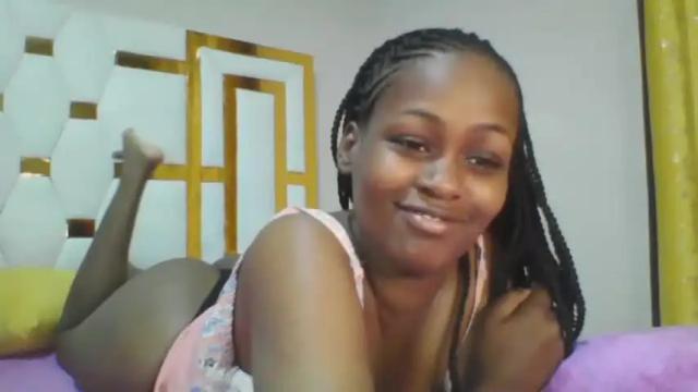 Thumbnail 1, embermalkia_101's Stream at Chaturbate, 13 months ago