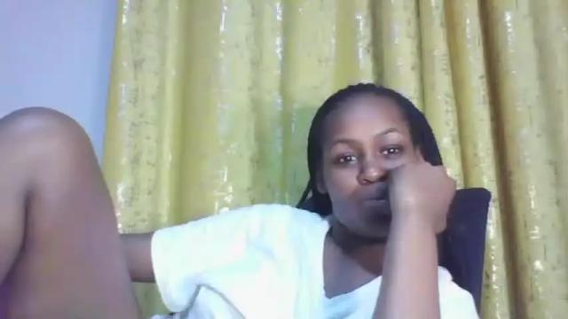 Image 11 of embermalkia_101 Stream on Chaturbate on 13 months ago