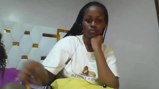 Thumbnail 2, embermalkia_101's Stream at Chaturbate, 13 months ago