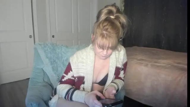 Thumbnail 1, emberpheonixxx's Stream at Chaturbate, 14 months ago