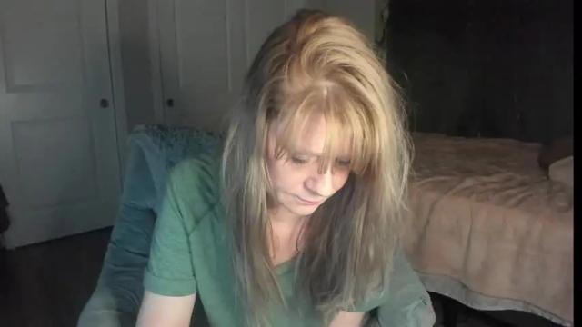 Thumbnail 2, emberpheonixxx's Stream at Chaturbate, 13 months ago