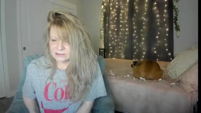 Image 12 of emberpheonixxx Stream on Chaturbate on 13 months ago
