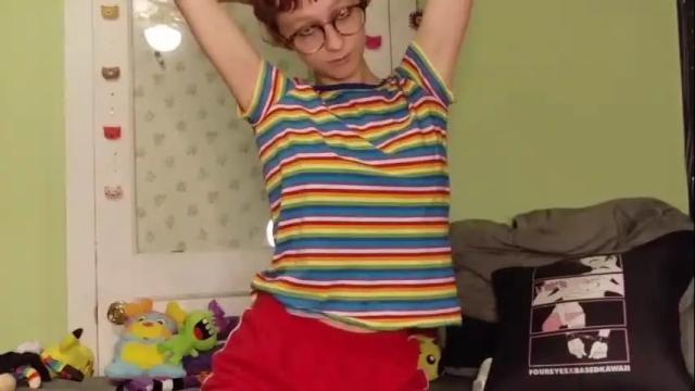 Image 4 of embersburningup Stream on Chaturbate on 5 months ago