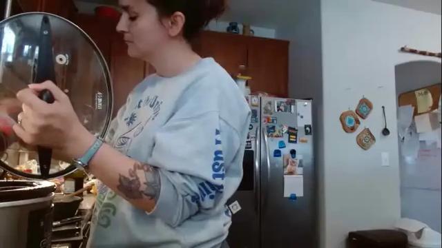 Image 7 of emberskies Stream on Chaturbate on 15 months ago