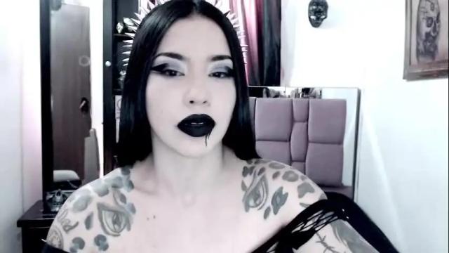 Image 2 of emearld_black Stream on Chaturbate on 1 month ago