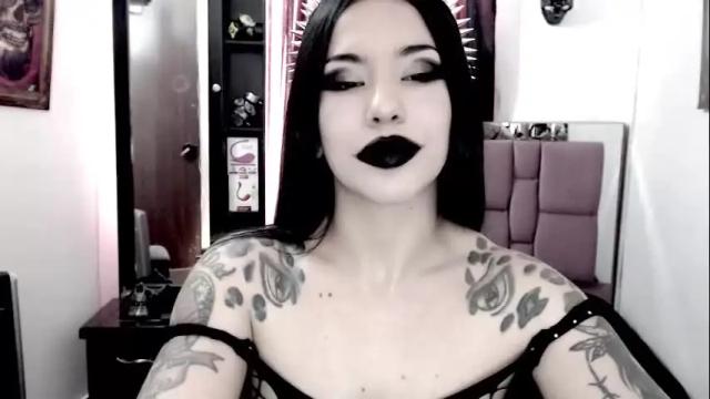 Image 4 of emearld_black Stream on Chaturbate on 1 month ago