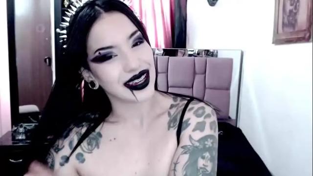 Image 2 of emearld_black Stream on Chaturbate on 1 month ago