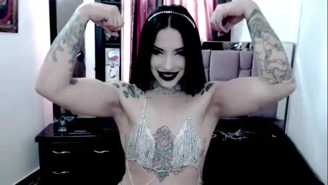 Image 6 of emearld_black Stream on Chaturbate on 9 days ago