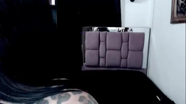 Image 8 of emearld_black Stream on Chaturbate on 4 months ago