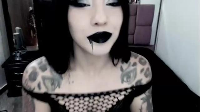 Image 8 of emearld_black Stream on Chaturbate on 3 months ago