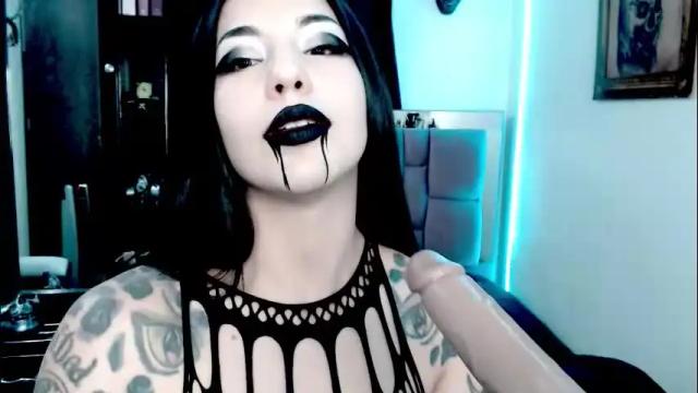 Thumbnail 3, emearld_black's Stream at Chaturbate, 1 month ago