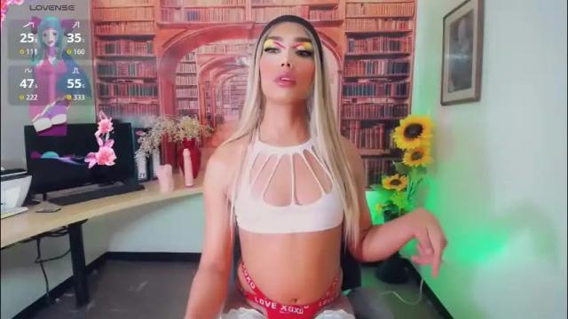Thumbnail 2, emeli_roushot's Stream at Chaturbate, 1 month ago