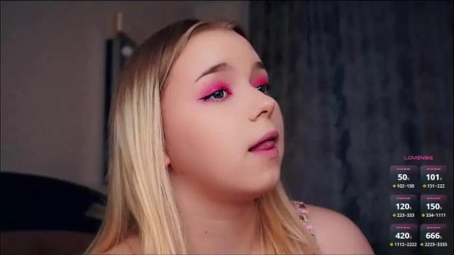 Thumbnail 2, emelianae's Stream at Chaturbate, 1 month ago